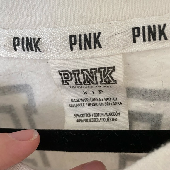 Victoria Secret White sweater - Picture 2 of 2